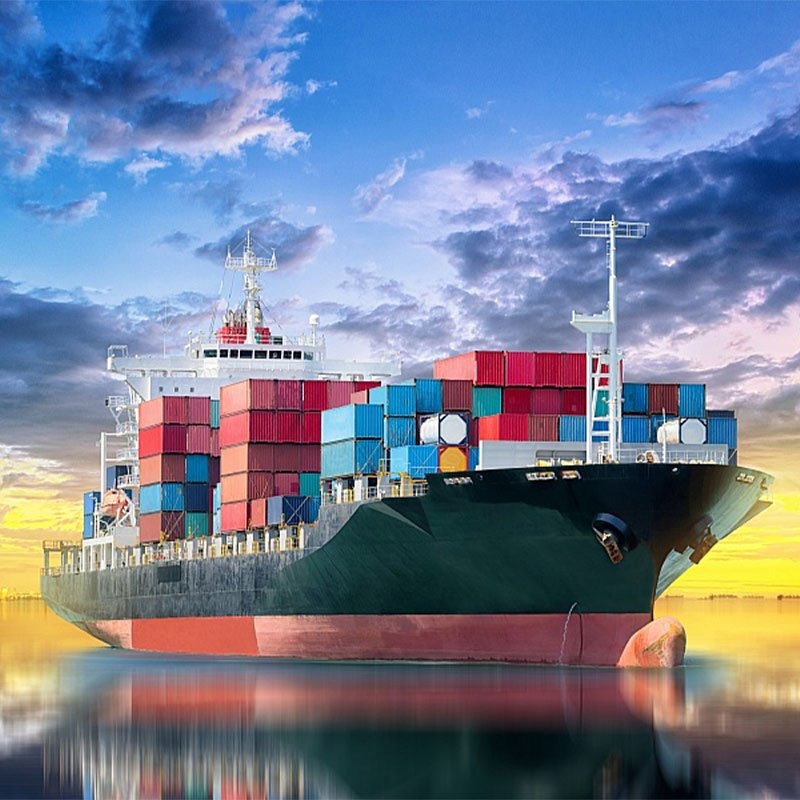 مدیر ارشد شرکت حمل و نقل و بازرگانی نشاط آبی دریا